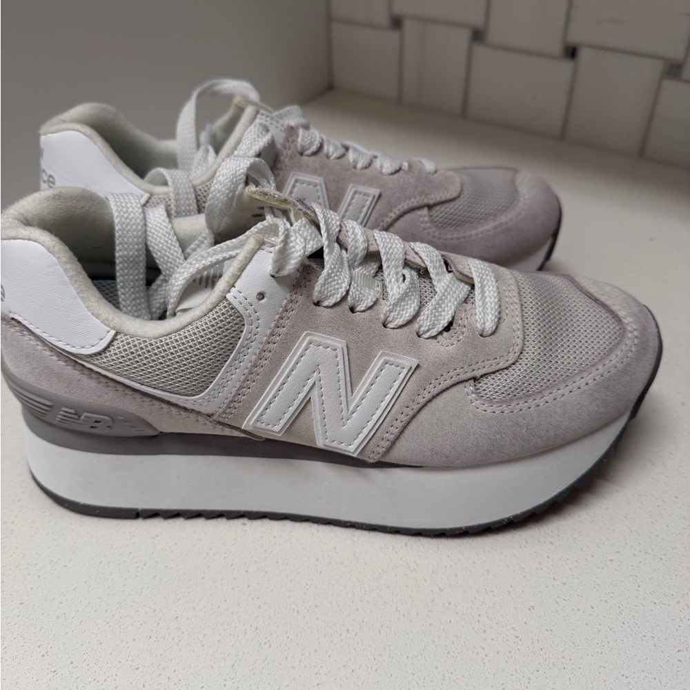 New Balance Women's Gray and White Sneakers